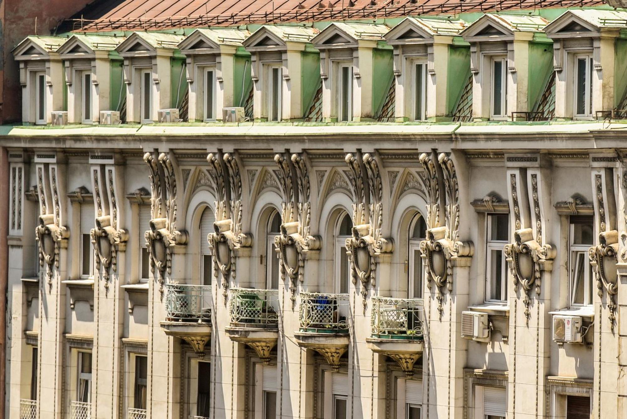 Republic Square Luxury Suites Belgrado Esterno foto