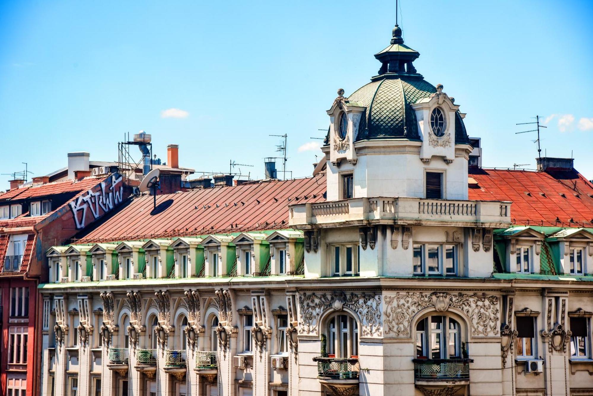 Republic Square Luxury Suites Belgrado Esterno foto