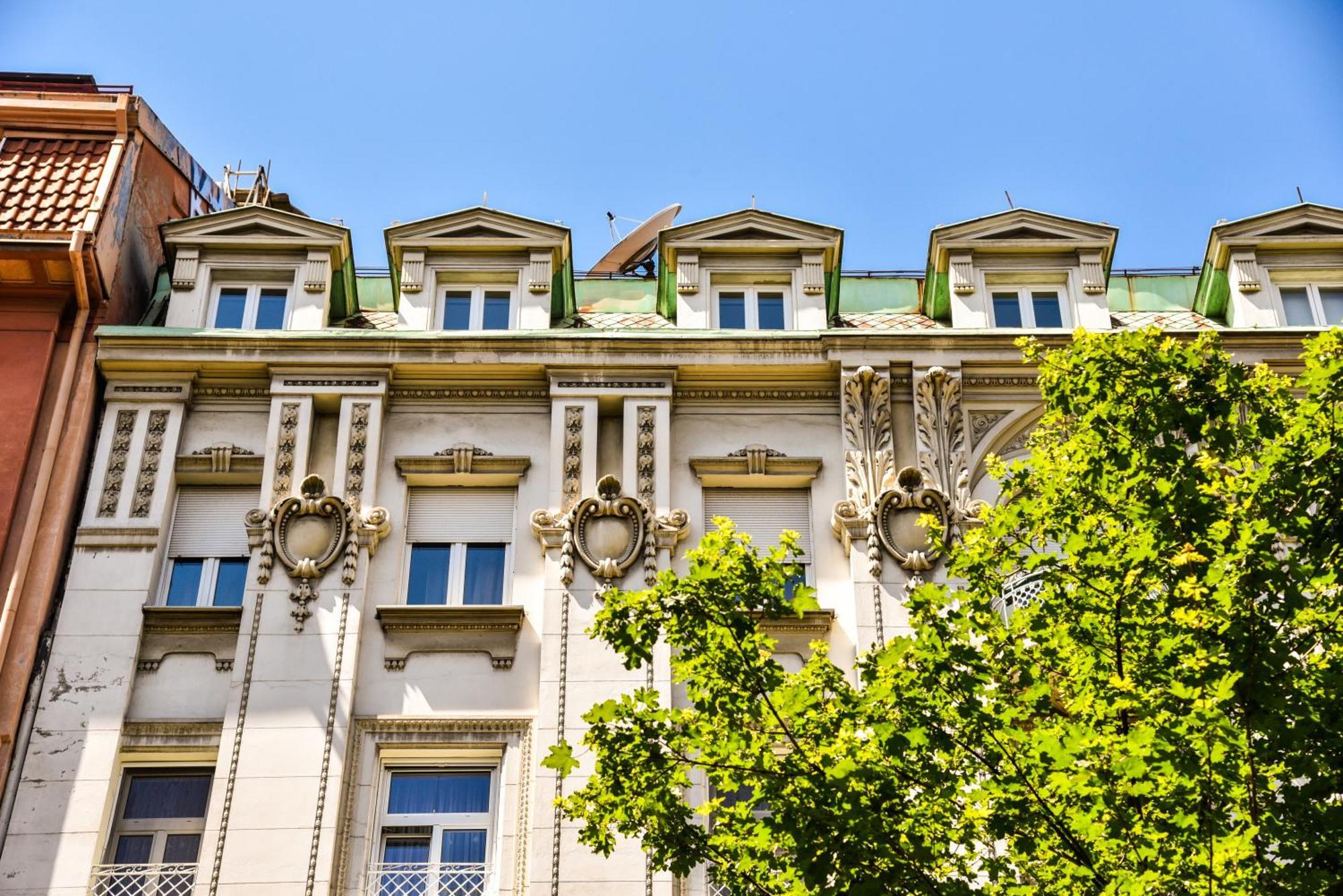 Republic Square Luxury Suites Belgrado Esterno foto