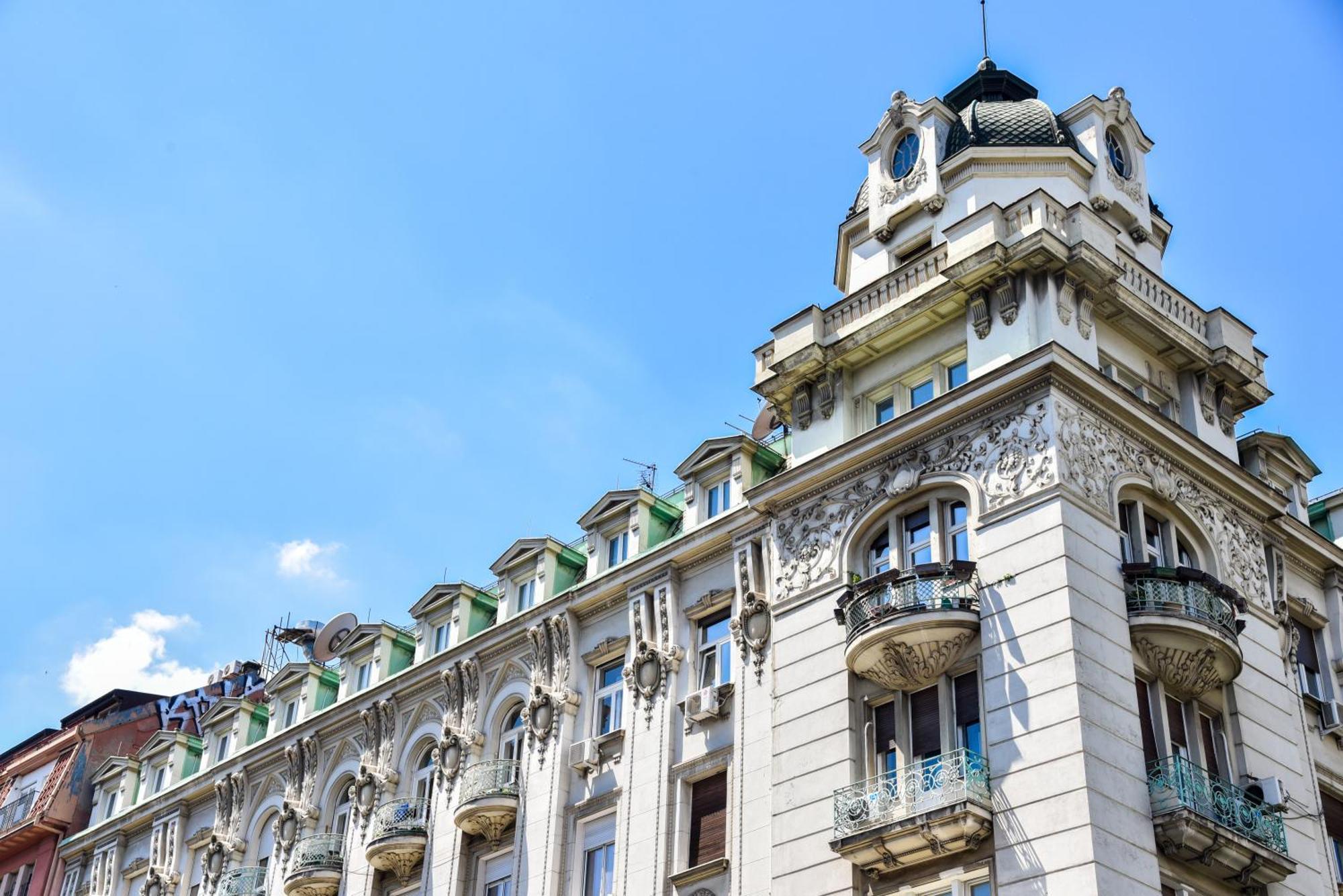 Republic Square Luxury Suites Belgrado Esterno foto